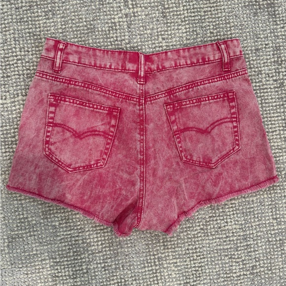 Missguided Pink Denim Shorts - Picture 4 of 5
